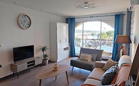 Appartement Sur Le Port Residence Marina Palmu